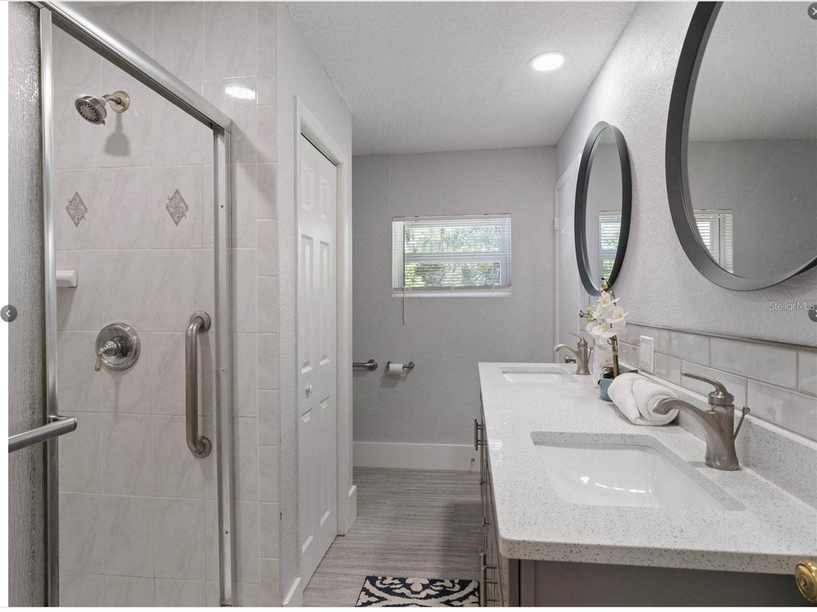 212 W 1ST AVENUE, Windermere, FL 34786 212 W 1ST AVENUE, Windermere, FL 34786