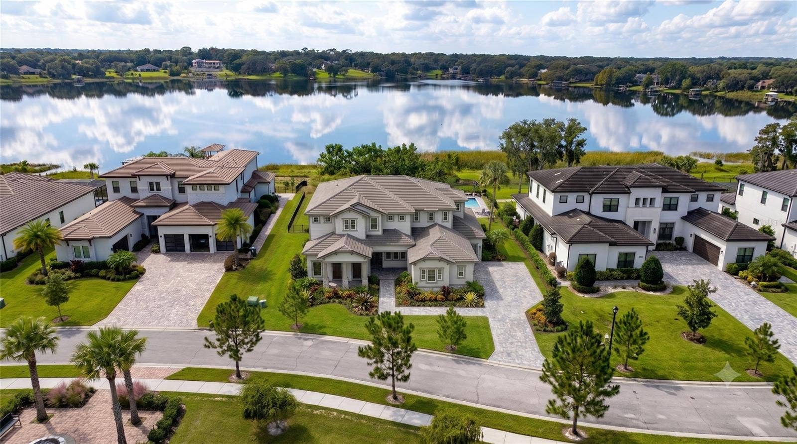 1330 LAKE OLIVIA, Windermere, FL 34786 1330 LAKE OLIVIA, Windermere, FL 34786