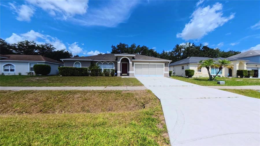 Property photo for 566 OAK BRANCH CIRCLE, Kissimmee, FL