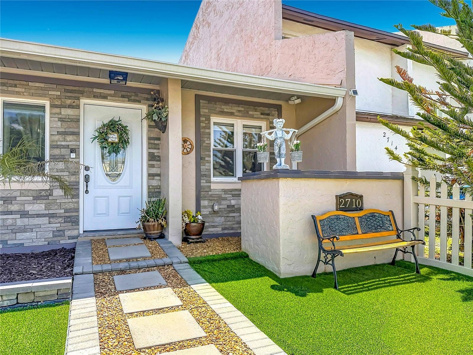 2710 CHARING CROSS WAY, Orlando, FL 32837 2710 CHARING CROSS WAY, Orlando, FL 32837