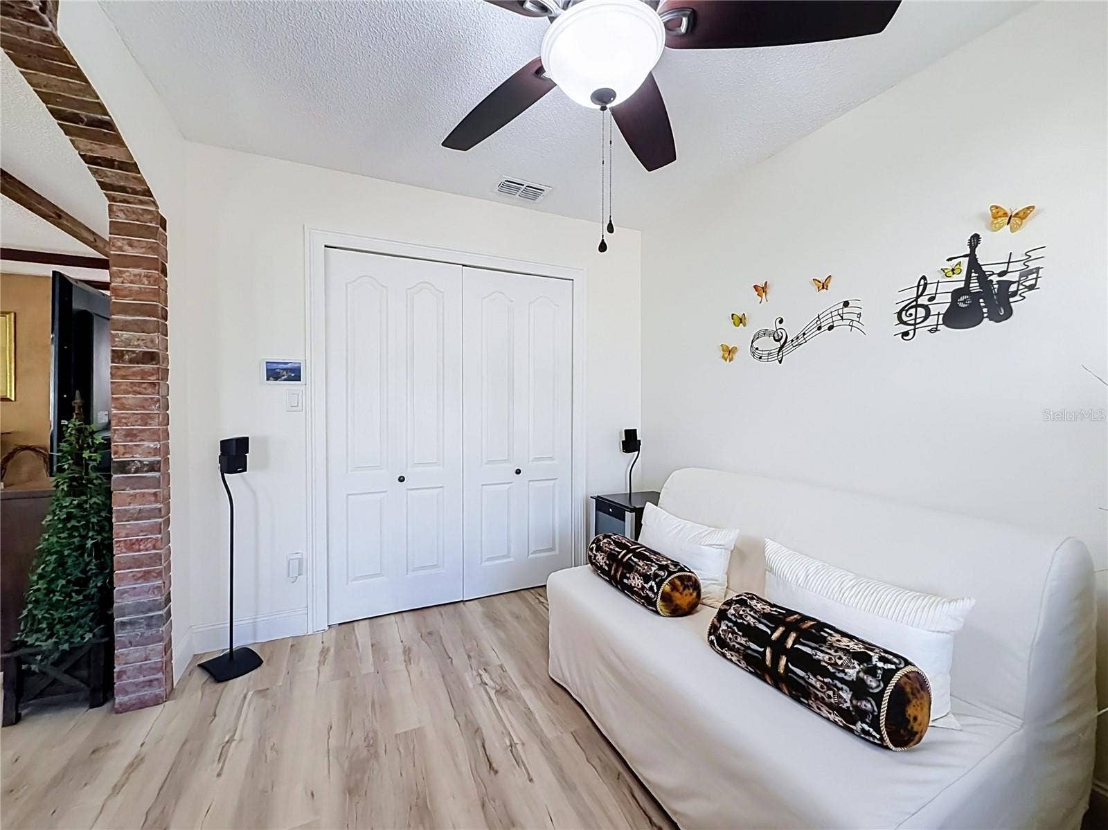 2710 CHARING CROSS WAY, Orlando, FL 32837 2710 CHARING CROSS WAY, Orlando, FL 32837