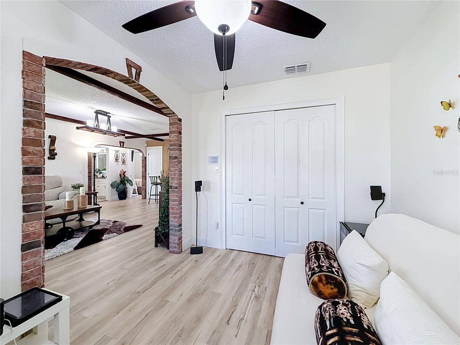 2710 CHARING CROSS WAY, Orlando, FL 32837 2710 CHARING CROSS WAY, Orlando, FL 32837