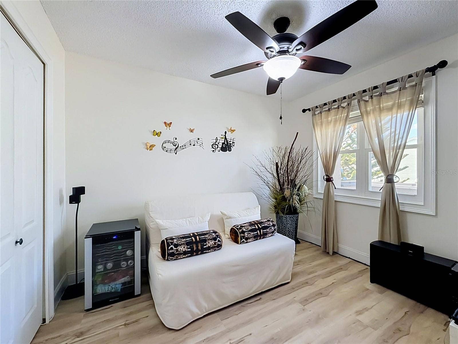2710 CHARING CROSS WAY, Orlando, FL 32837 2710 CHARING CROSS WAY, Orlando, FL 32837