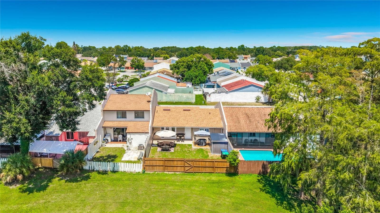 2710 CHARING CROSS WAY, Orlando, FL 32837 2710 CHARING CROSS WAY, Orlando, FL 32837