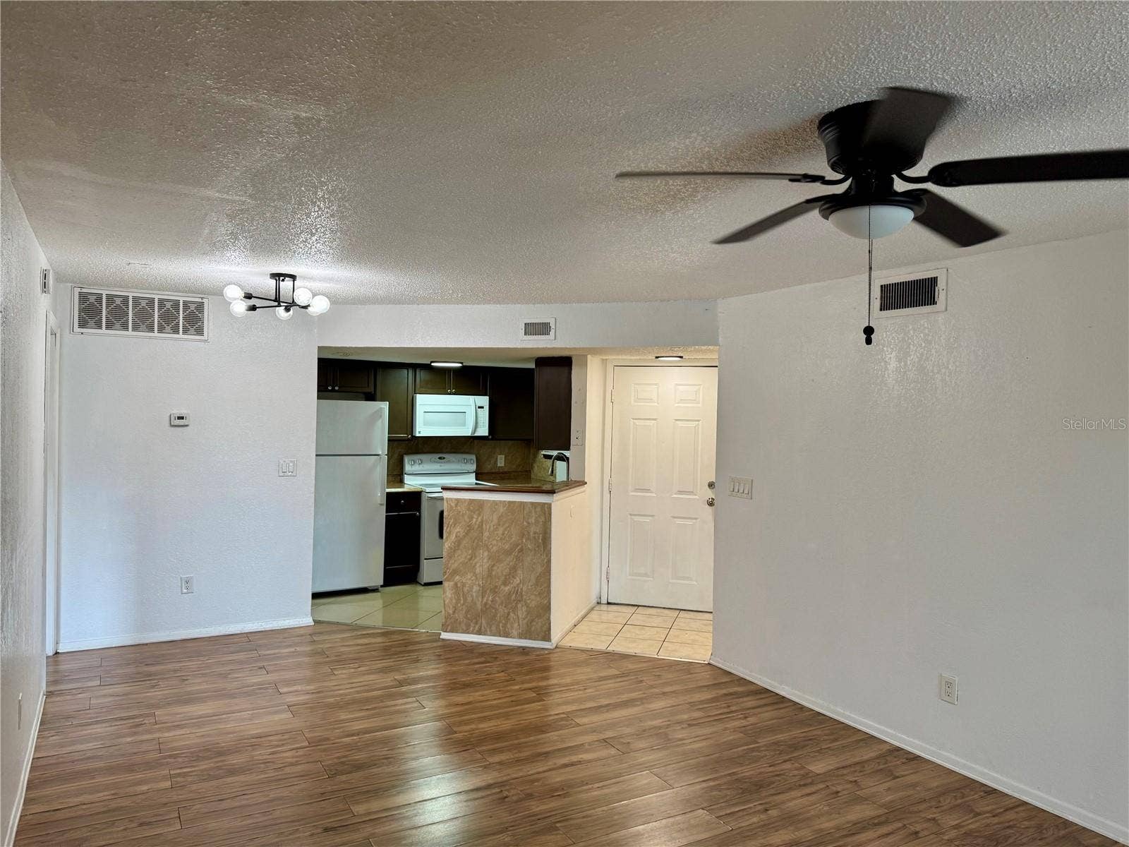 1948 LAKE ATRIUMS CIRCLE, #119, Orlando, FL 32839 1948 LAKE ATRIUMS CIRCLE, #119, Orlando, FL 32839
