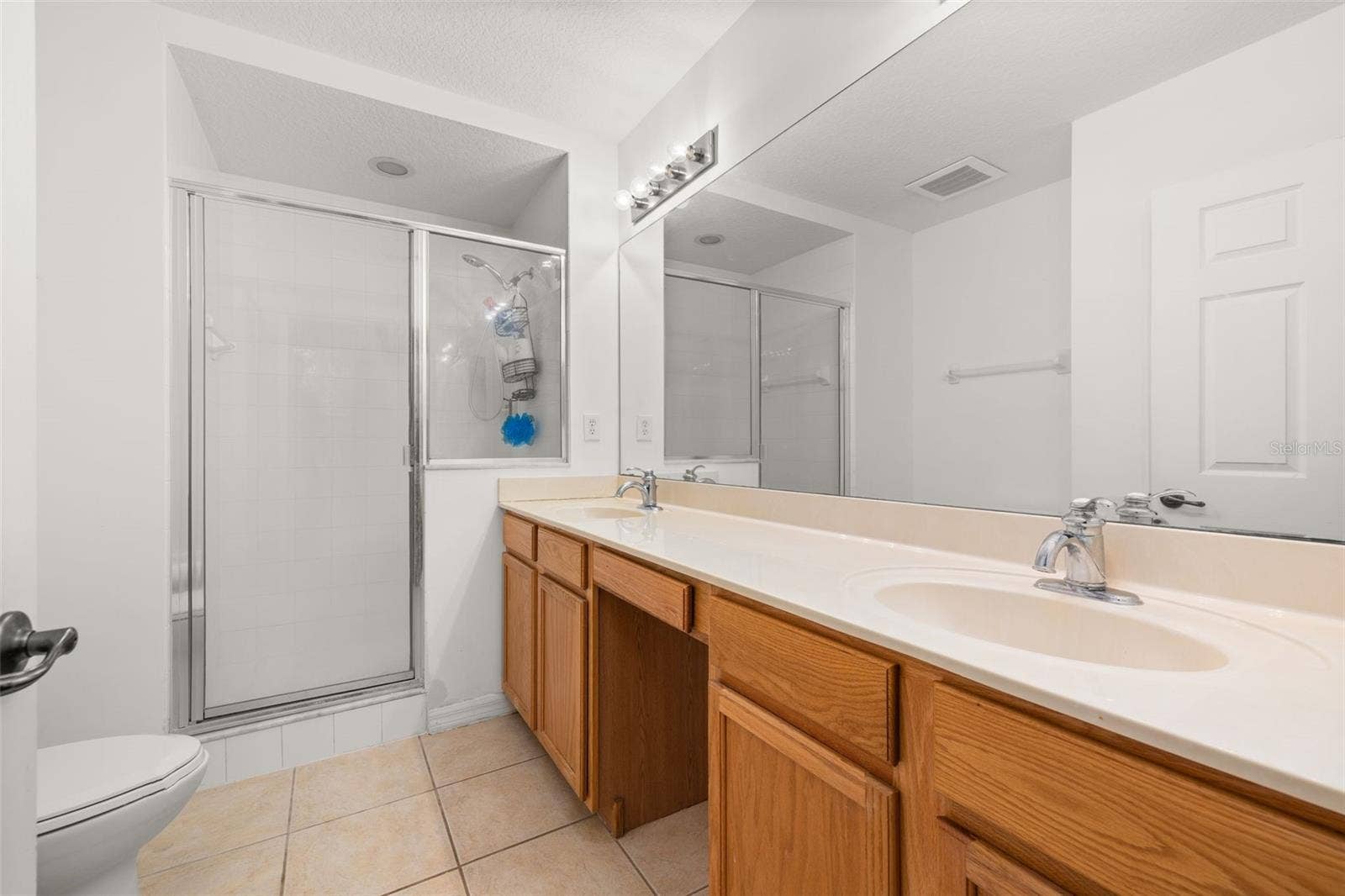 921 BEGONIA ROAD, #203, Celebration, FL 34747 921 BEGONIA ROAD, #203, Celebration, FL 34747