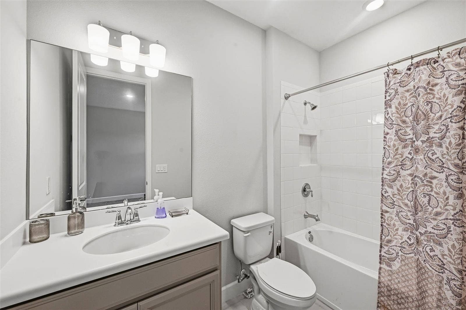 2931 AGOSTINO TERRACE, Kissimmee, FL 34746 2931 AGOSTINO TERRACE, Kissimmee, FL 34746