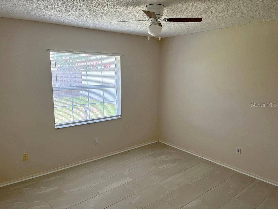 2127 SPICE AVENUE, Orlando, FL 32837 2127 SPICE AVENUE, Orlando, FL 32837