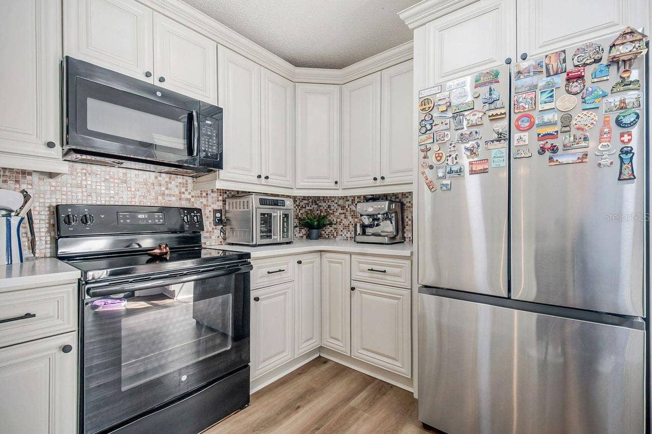 3038 WOOLRIDGE DRIVE, Orlando, FL 32837 3038 WOOLRIDGE DRIVE, Orlando, FL 32837
