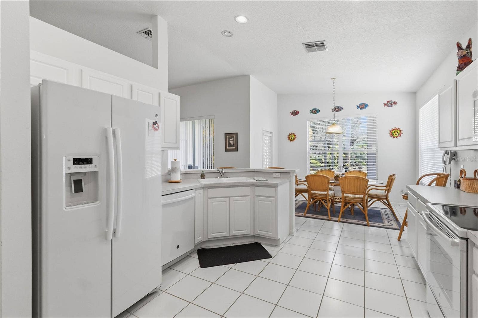3245 FALCON POINT DRIVE, Kissimmee, FL 34741