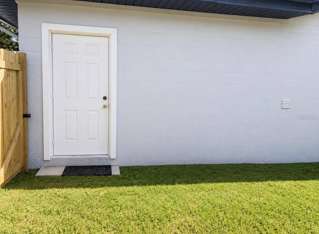 3101 FLOWERTREE ROAD, Belle Isle, FL 32812 in law mother suite door