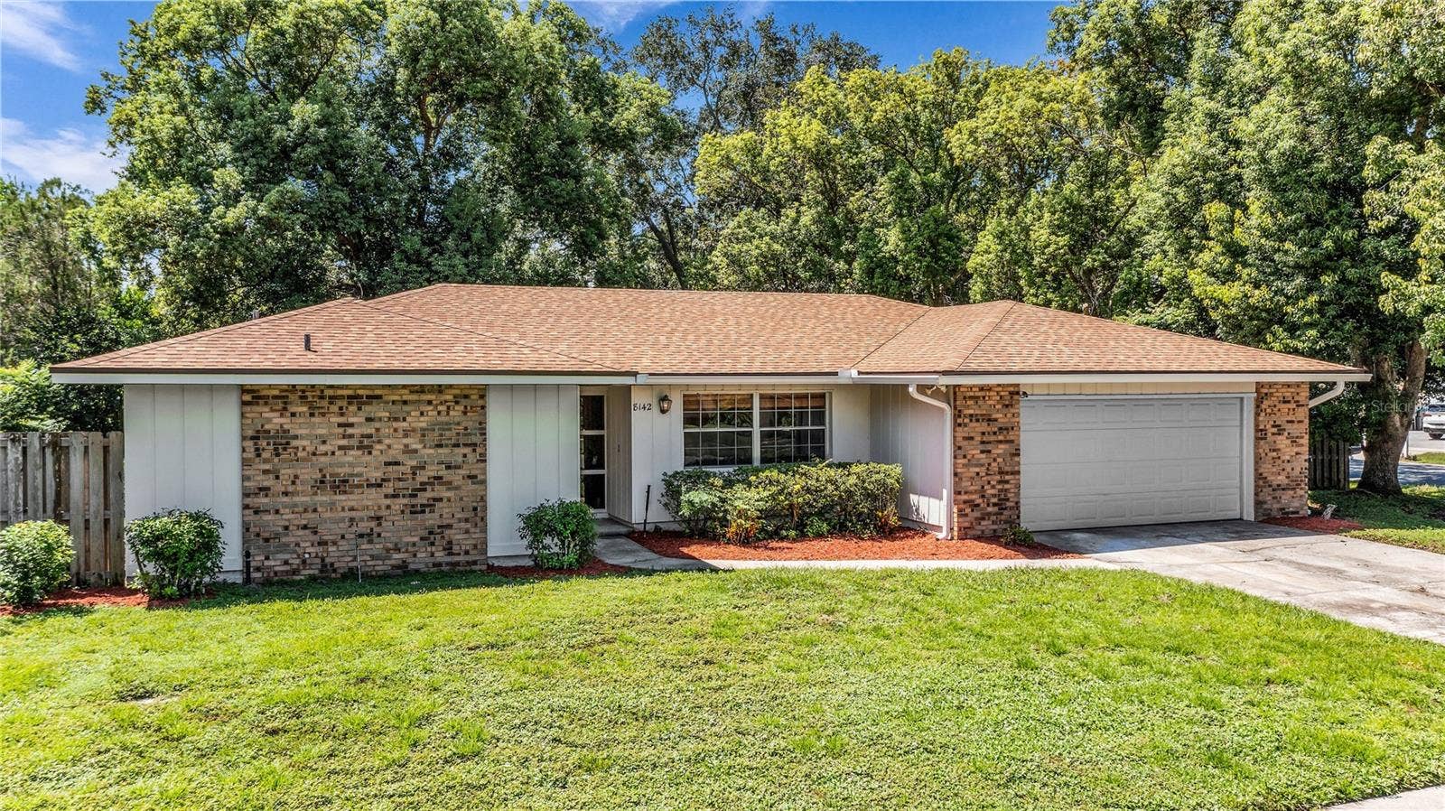 8142 GOLDEN SANDS DRIVE, Orlando, FL 32819 Front