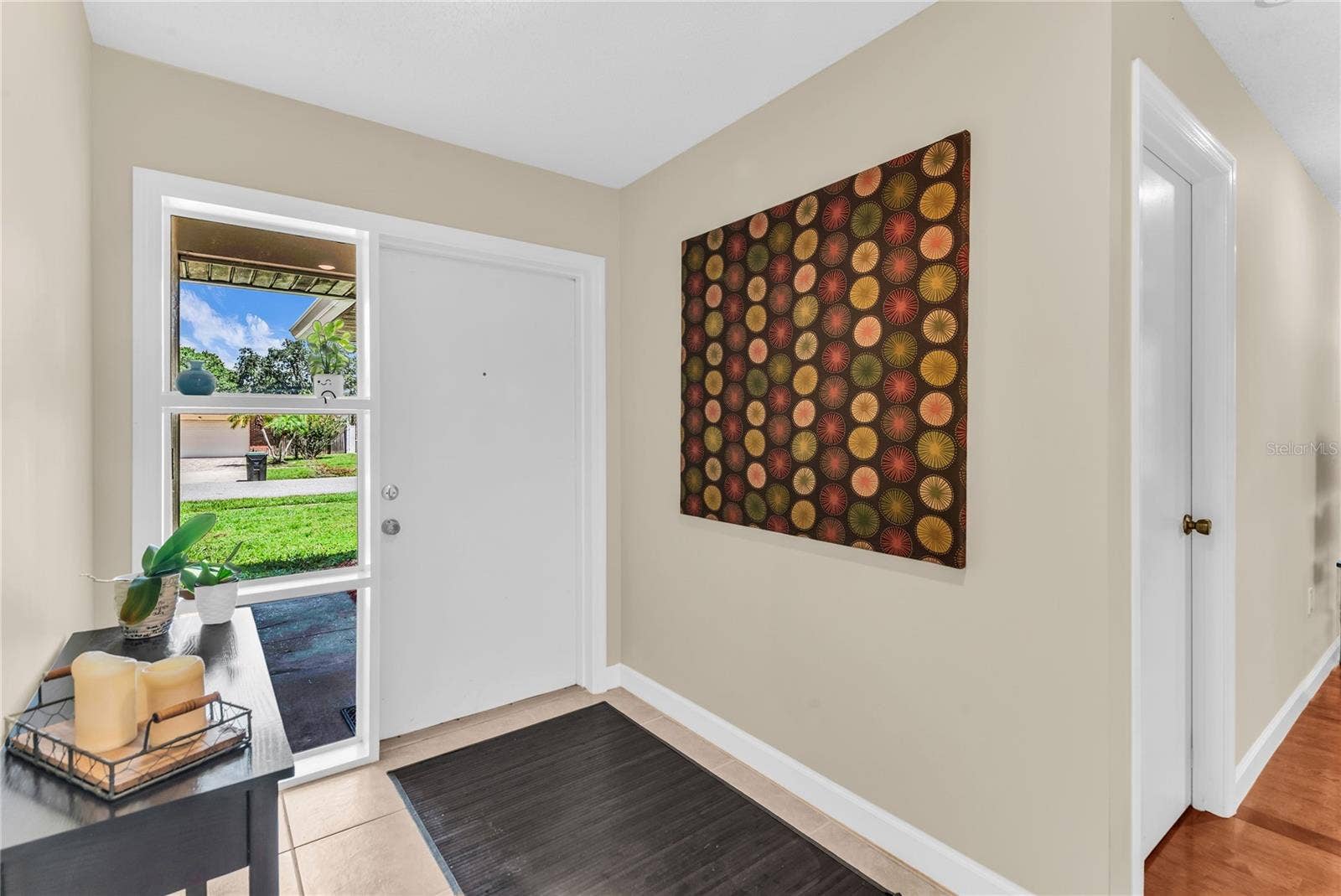 8142 GOLDEN SANDS DRIVE, Orlando, FL 32819 Entryway