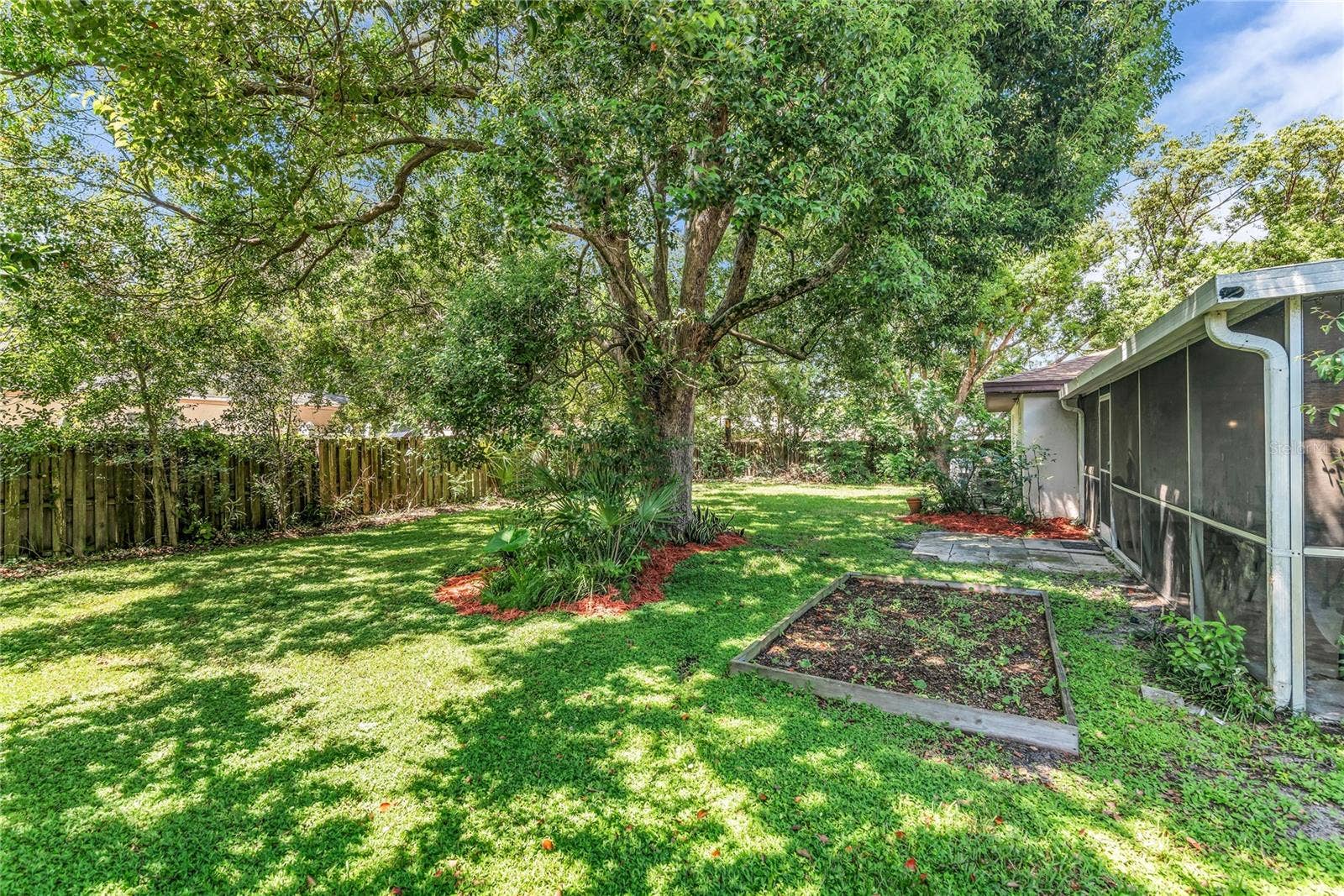 8142 GOLDEN SANDS DRIVE, Orlando, FL 32819 Back