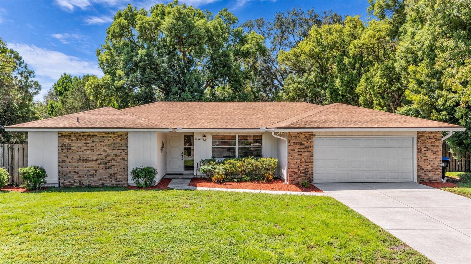 8142 GOLDEN SANDS DRIVE, Orlando, FL 32819 8142 GOLDEN SANDS DRIVE, Orlando, FL 32819