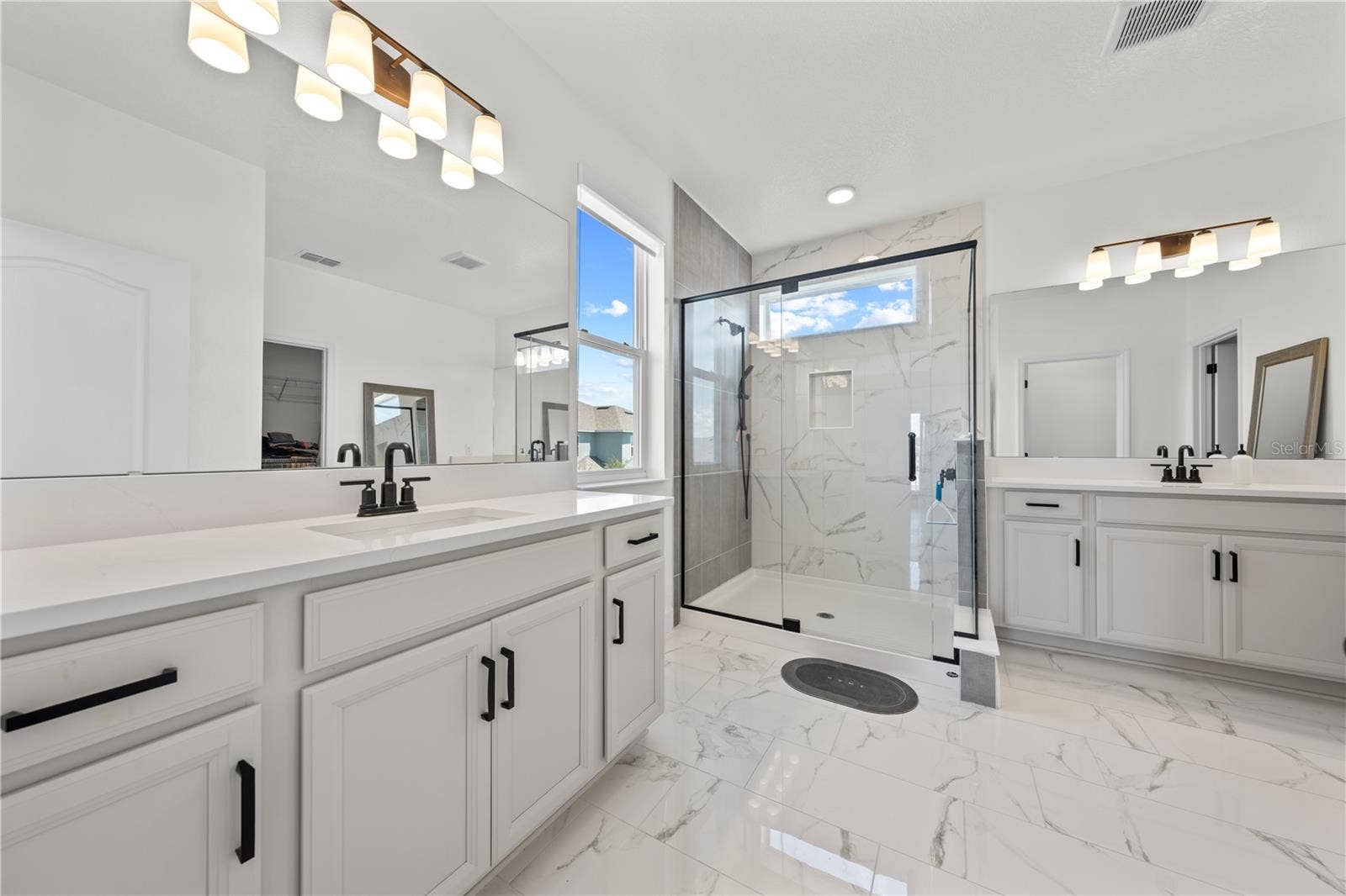 4979 RAIN SHADOW DRIVE, St Cloud, FL 34772 4979 RAIN SHADOW DRIVE, St Cloud, FL 34772