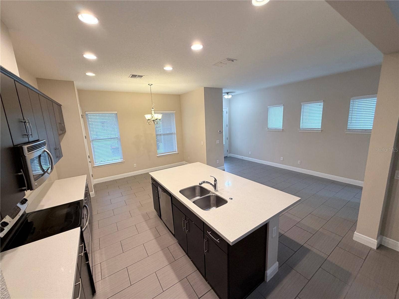 14142 WALCOTT AVENUE, Orlando, FL 32827 14142 WALCOTT AVENUE, Orlando, FL 32827
