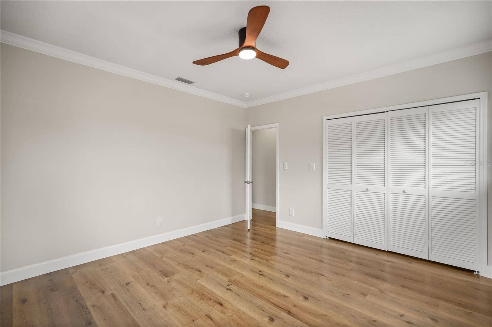 2186 COUNTRYSIDE CIRCLE N, Orlando, FL 32804 2186 COUNTRYSIDE CIRCLE N, Orlando, FL 32804
