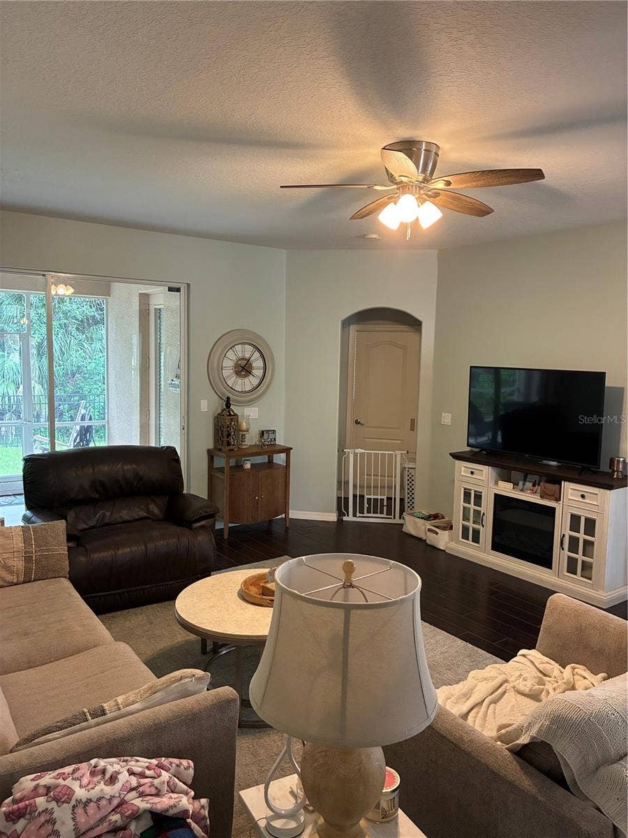 8872 FOUNDERS CIRCLE, Palmetto, FL 34221 8872 FOUNDERS CIRCLE, Palmetto, FL 34221