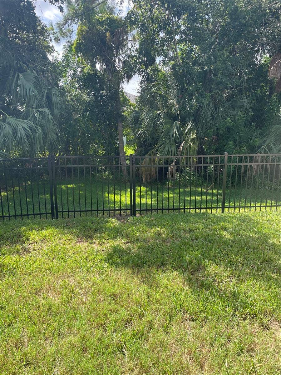 8872 FOUNDERS CIRCLE, Palmetto, FL 34221 8872 FOUNDERS CIRCLE, Palmetto, FL 34221