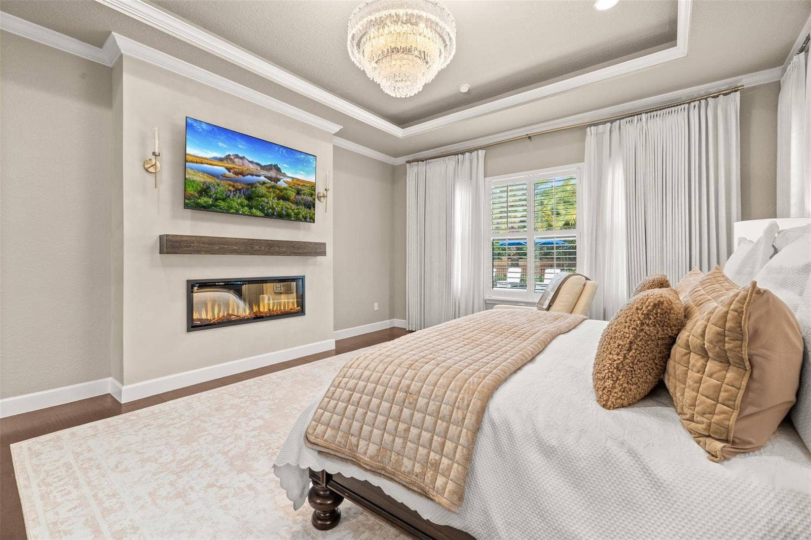5526 MARLEON DRIVE, Windermere, FL 34786 Custom fireplace
