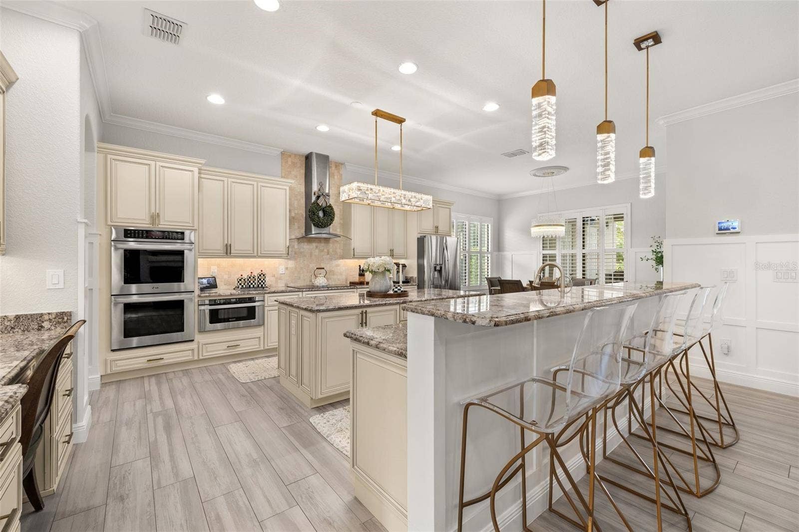 5526 MARLEON DRIVE, Windermere, FL 34786 Spacious chef's kitchen