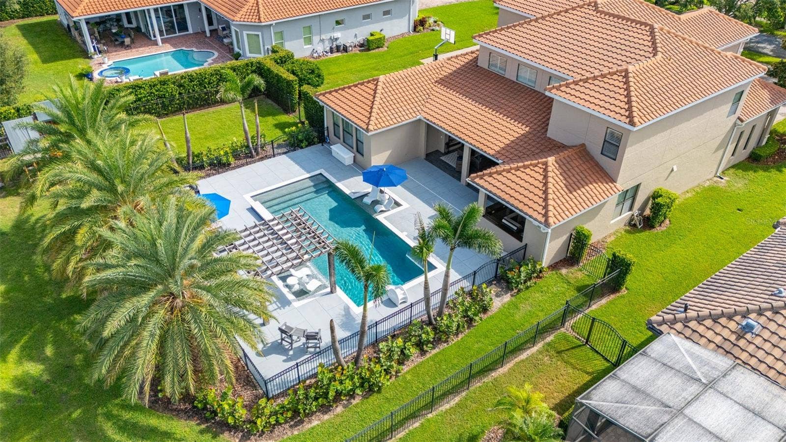 5526 MARLEON DRIVE, Windermere, FL 34786 5526 MARLEON DRIVE, Windermere, FL 34786