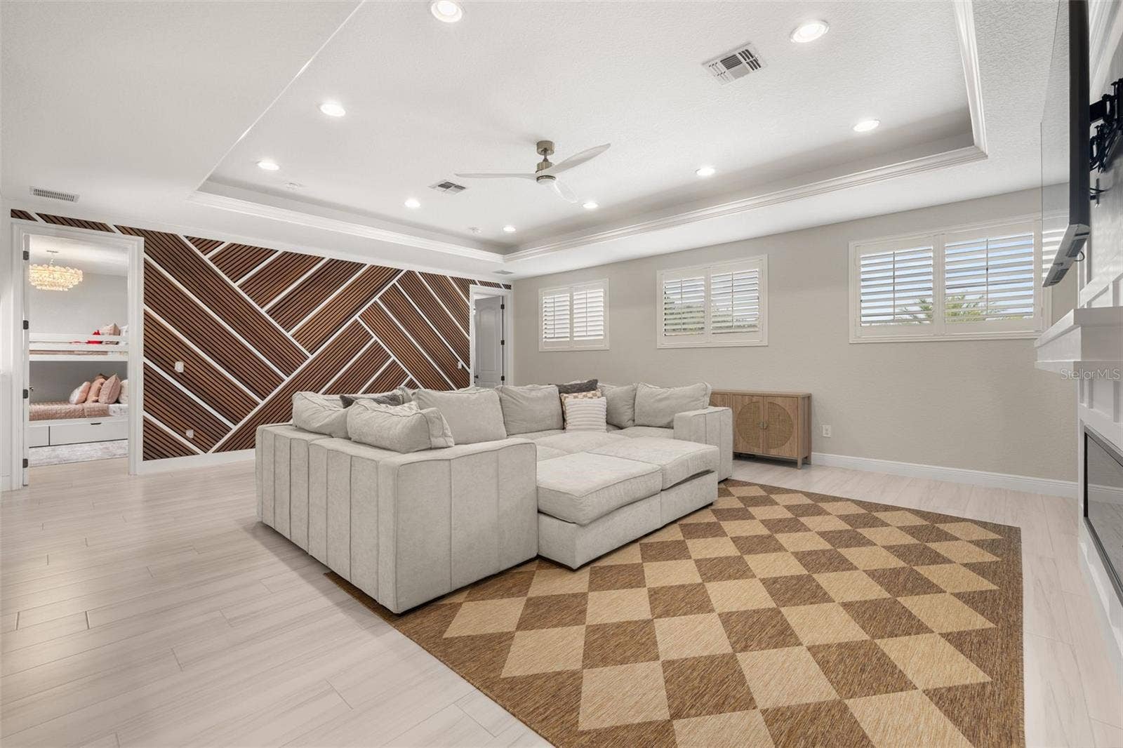 5526 MARLEON DRIVE, Windermere, FL 34786 Upstairs loft area/ flex room