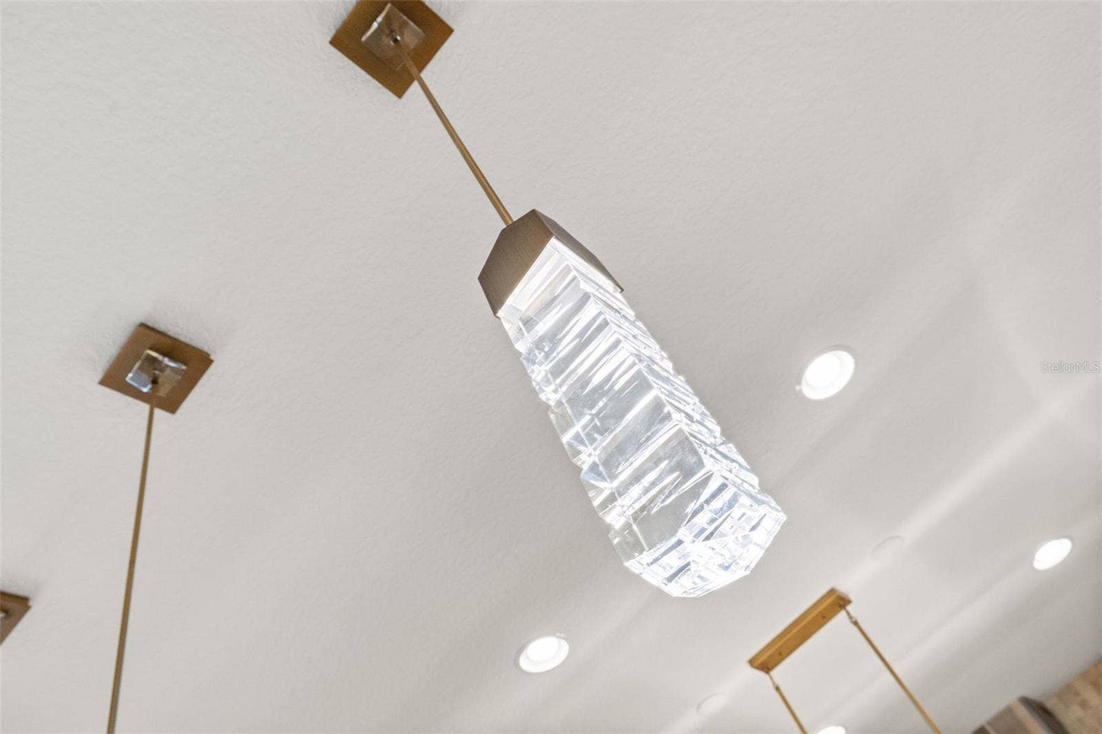 5526 MARLEON DRIVE, Windermere, FL 34786 Custom lighting