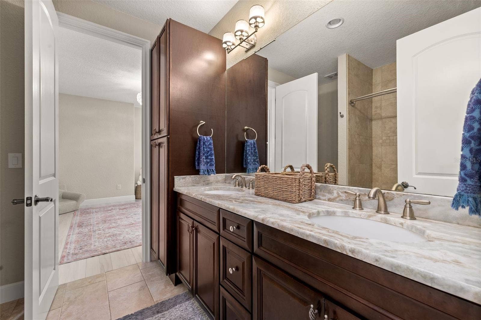5526 MARLEON DRIVE, Windermere, FL 34786 5526 MARLEON DRIVE, Windermere, FL 34786