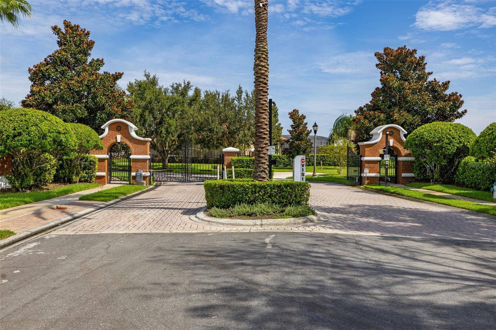 5526 MARLEON DRIVE, Windermere, FL 34786 Gated community