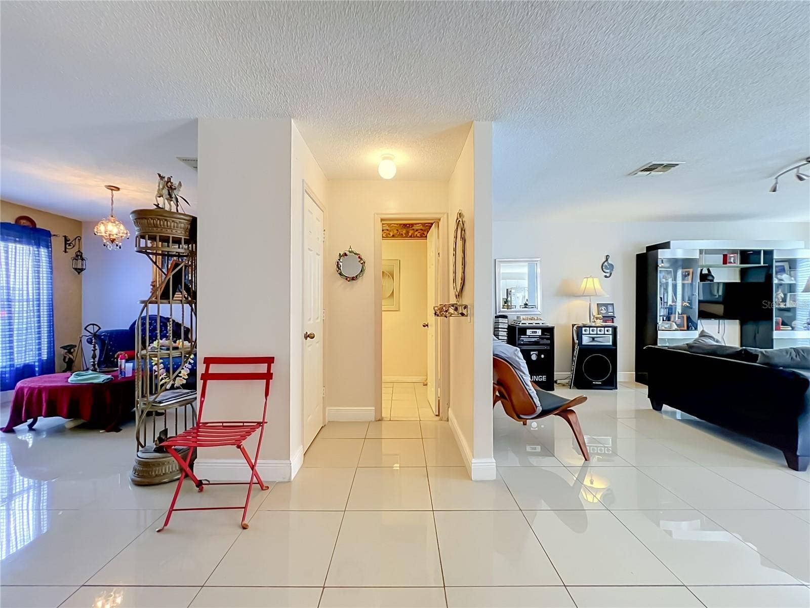 12900 LOS ALAMITOS COURT, Orlando, FL 32837 Hall to 1/2 bath