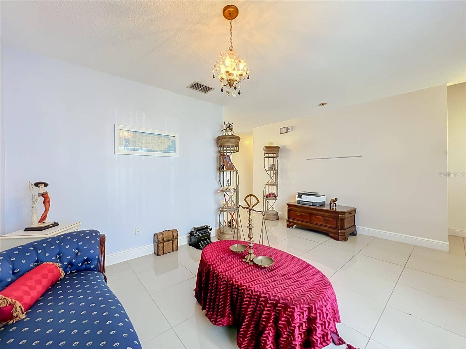 12900 LOS ALAMITOS COURT, Orlando, FL 32837 Living room
