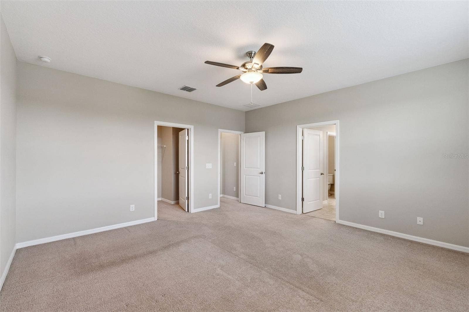 5317 JUBILOSO DRIVE, St Cloud, FL 34771 5317 JUBILOSO DRIVE, St Cloud, FL 34771