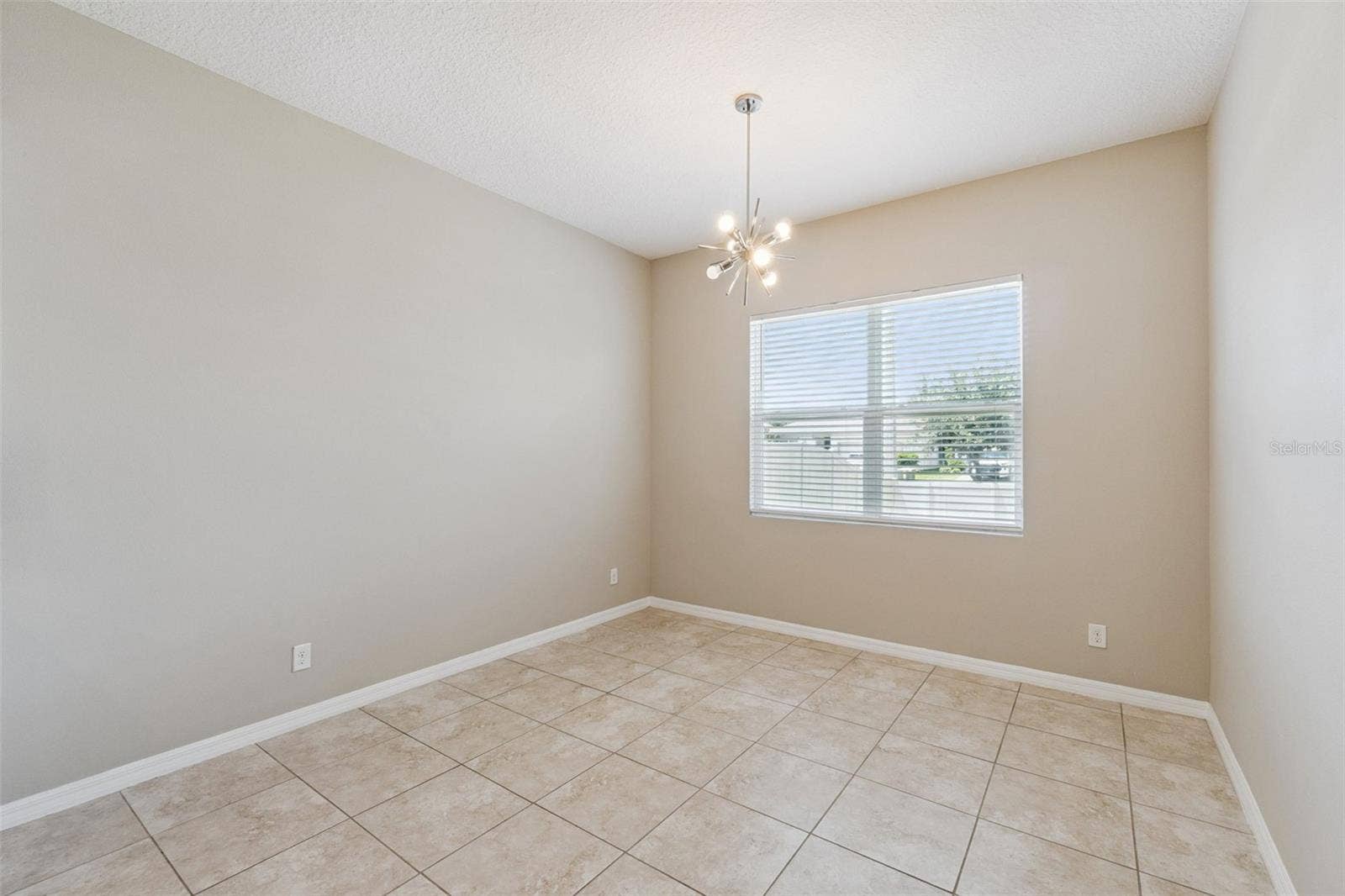5317 JUBILOSO DRIVE, St Cloud, FL 34771 5317 JUBILOSO DRIVE, St Cloud, FL 34771