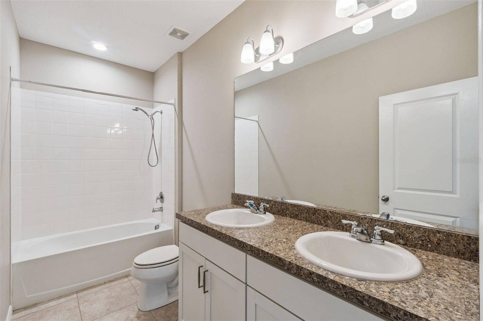 5317 JUBILOSO DRIVE, St Cloud, FL 34771 5317 JUBILOSO DRIVE, St Cloud, FL 34771