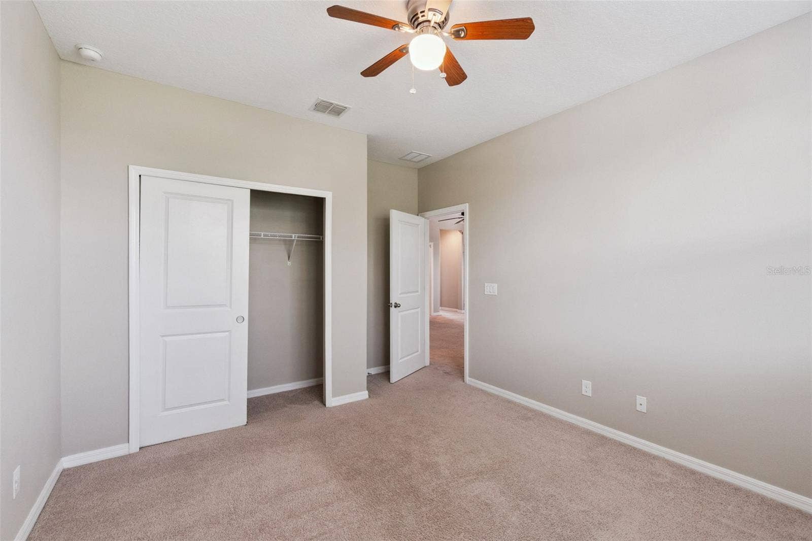 5317 JUBILOSO DRIVE, St Cloud, FL 34771 5317 JUBILOSO DRIVE, St Cloud, FL 34771