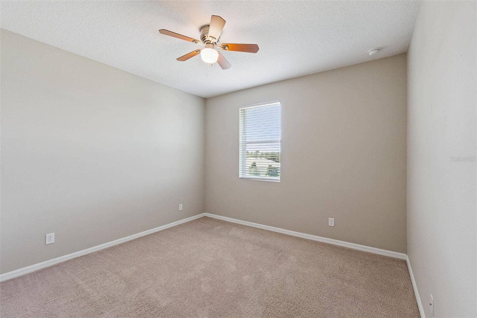 5317 JUBILOSO DRIVE, St Cloud, FL 34771 5317 JUBILOSO DRIVE, St Cloud, FL 34771