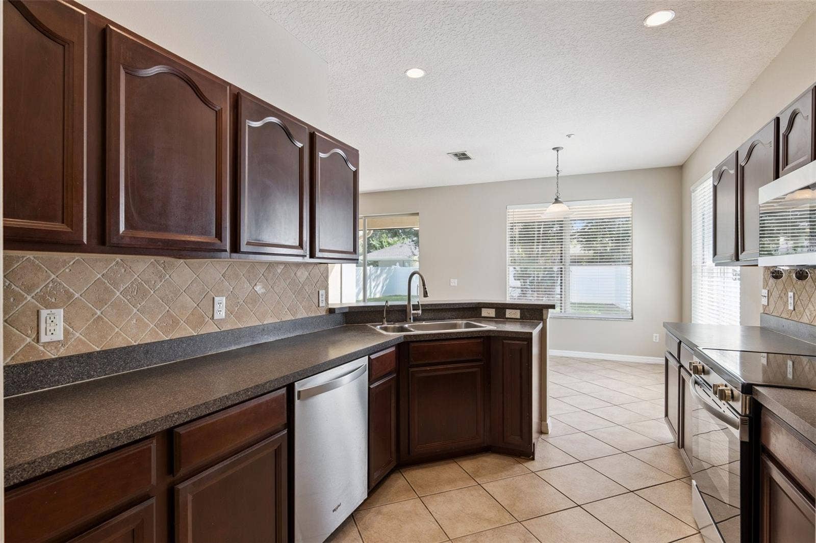 9957 CYPRESS VINE DRIVE, Orlando, FL 32827 9957 CYPRESS VINE DRIVE, Orlando, FL 32827