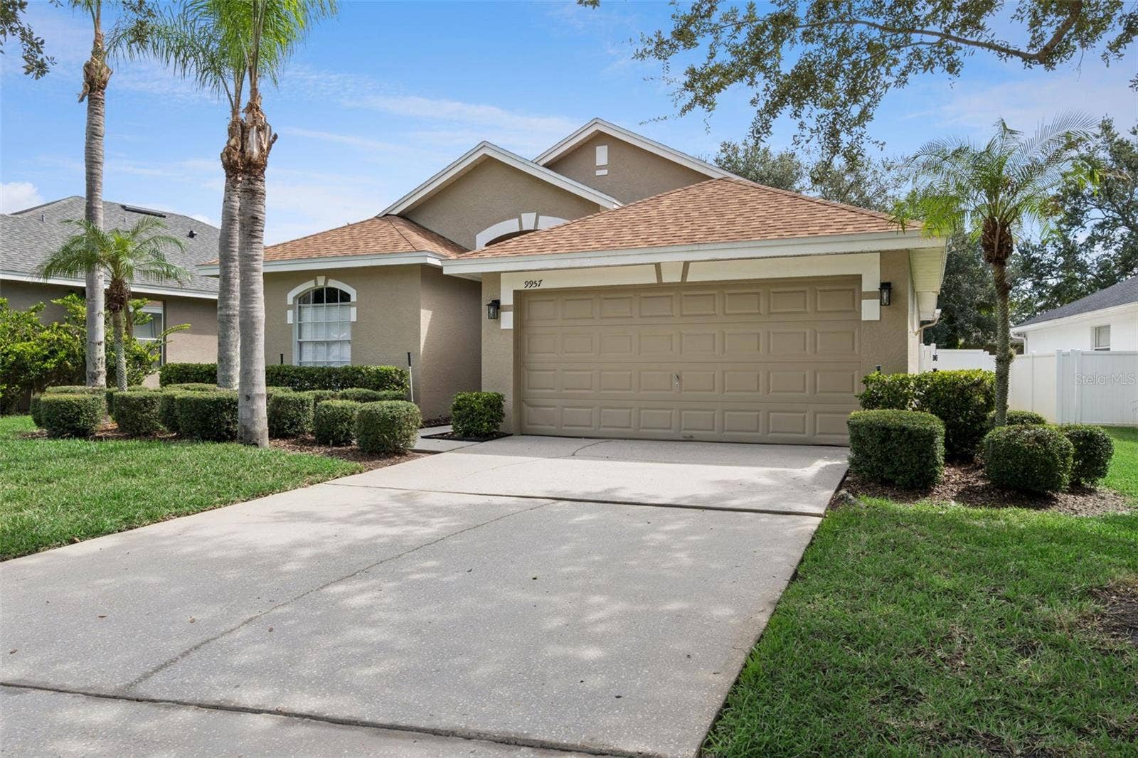 9957 CYPRESS VINE DRIVE, Orlando, FL 32827 9957 CYPRESS VINE DRIVE, Orlando, FL 32827