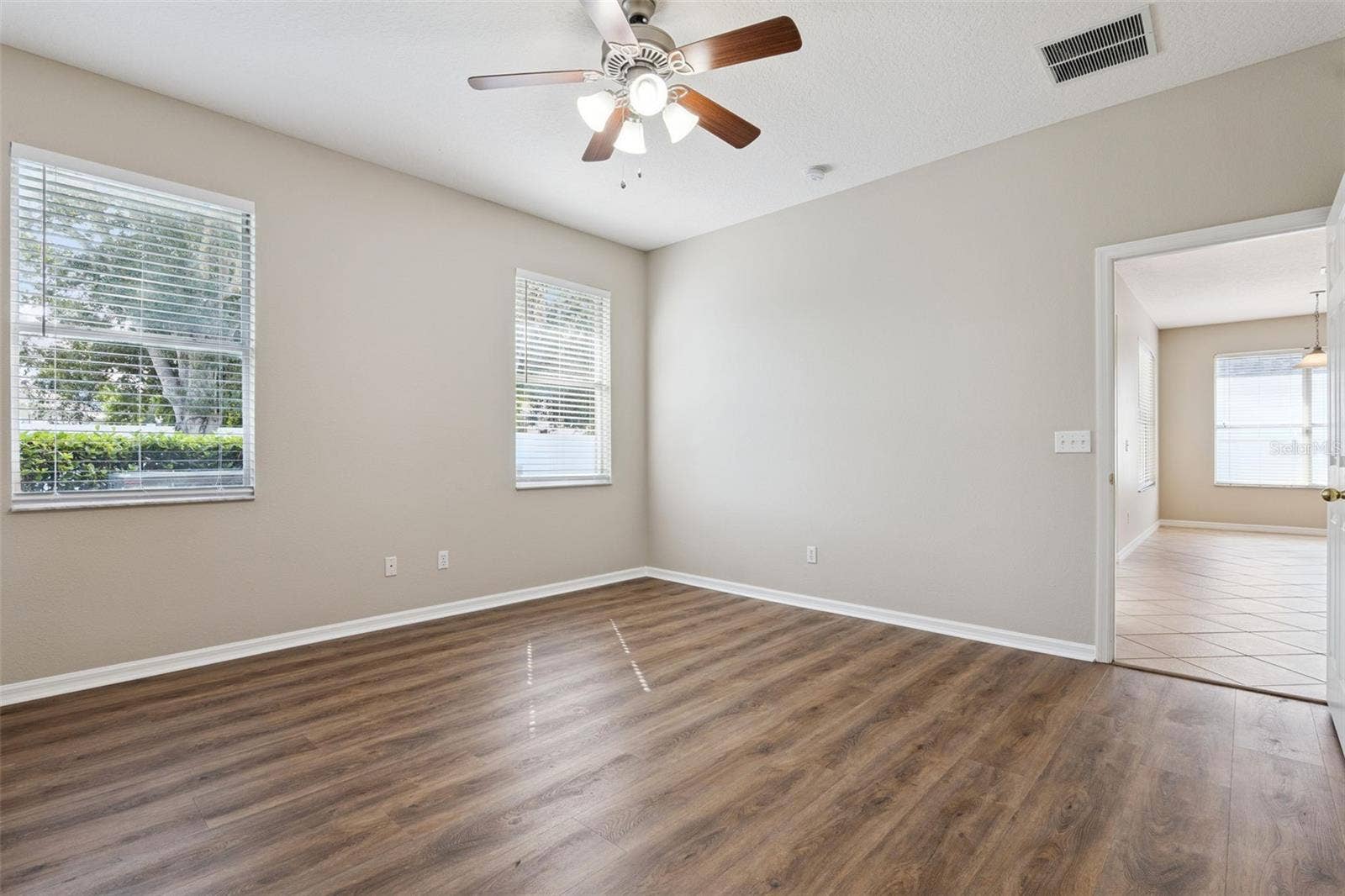 9957 CYPRESS VINE DRIVE, Orlando, FL 32827 9957 CYPRESS VINE DRIVE, Orlando, FL 32827