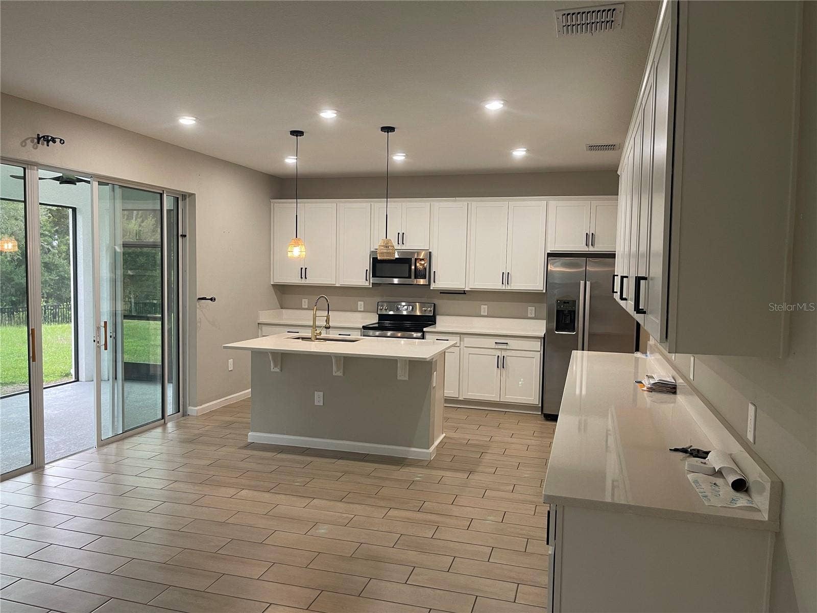 2994 GAVIN SKY DRIVE, Kissimmee, FL 34744 Kitchen/Dining/Living