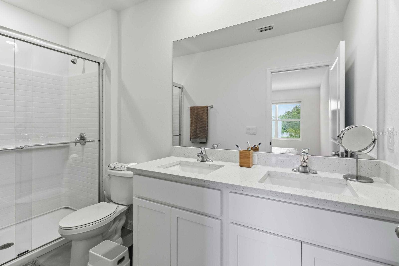 4461 RACHEL FALLS DRIVE, Tampa, FL 33610 4461 RACHEL FALLS DRIVE, Tampa, FL 33610
