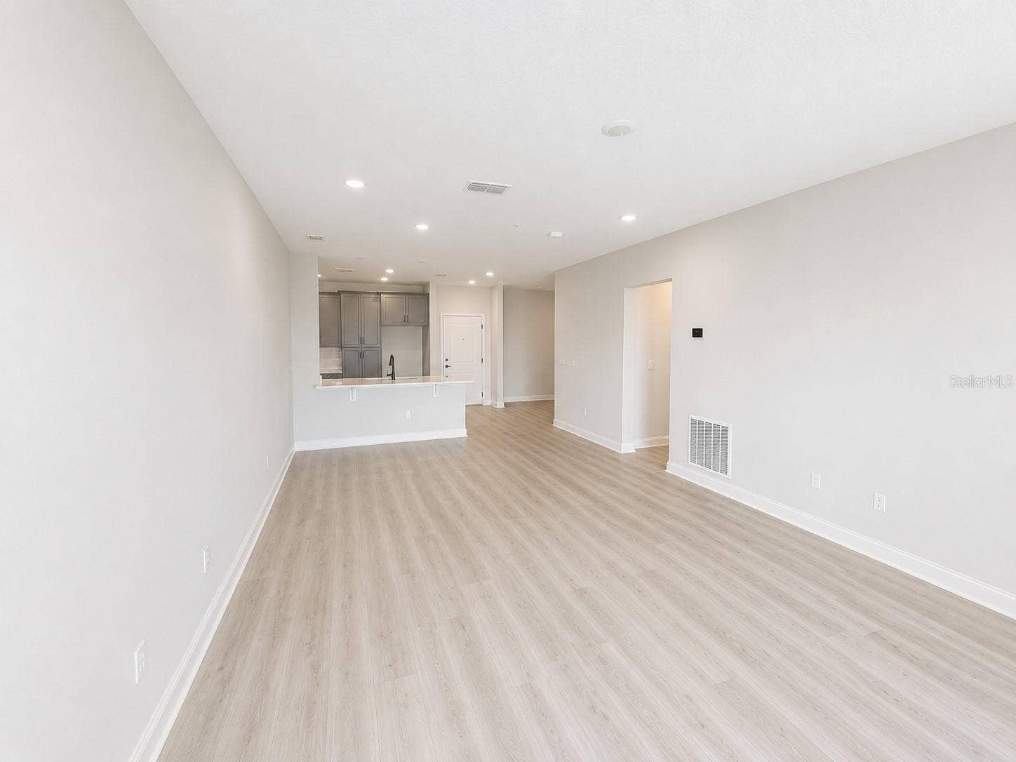 7545 LAUREATE BOULEVARD, #7301, Orlando, FL 32827 7545 LAUREATE BOULEVARD, #7301, Orlando, FL 32827