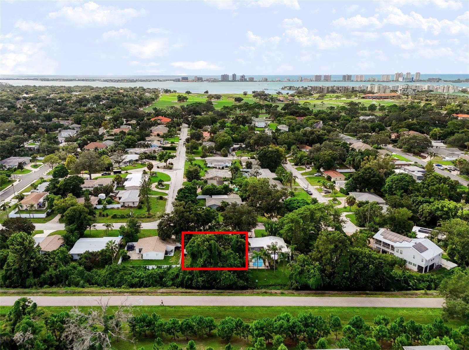 327 BARBARA CIRCLE, Belleair, FL 33756 327 BARBARA CIRCLE, Belleair, FL 33756