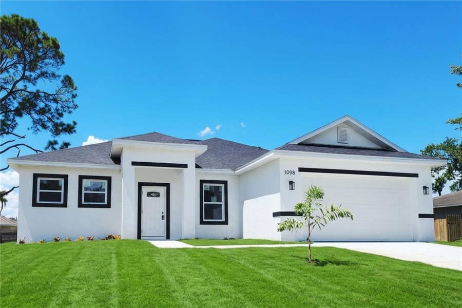 Property photo for 1098 HAMMACHER AVENUE SW, Palm Bay, FL