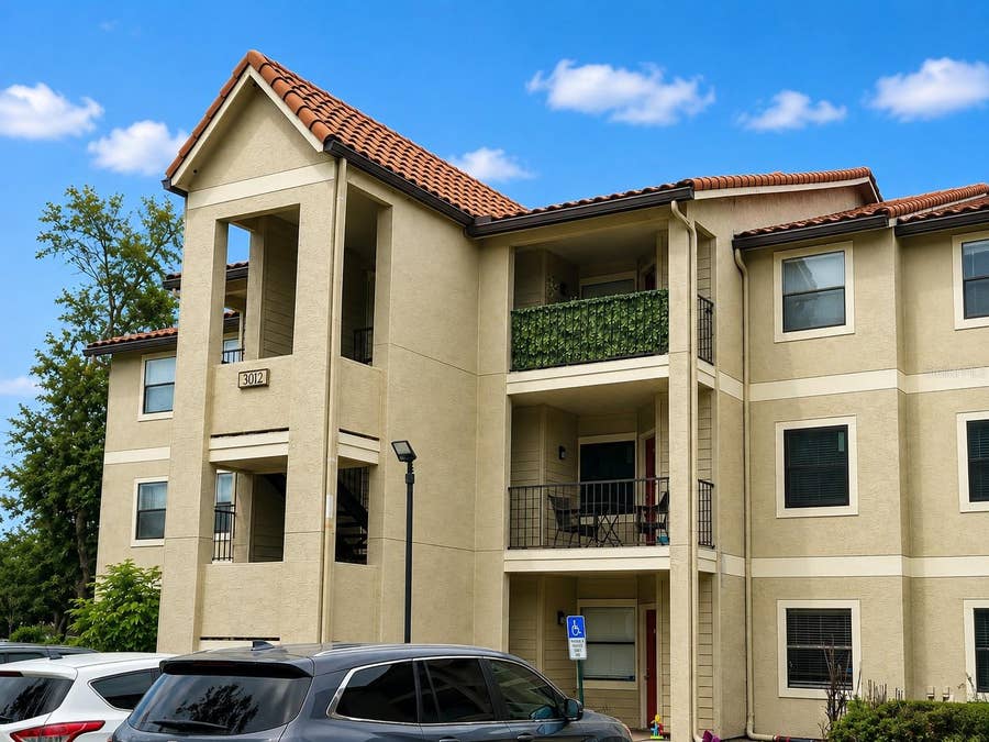 Property photo for 3012 PARKWAY BOULEVARD, #105, Kissimmee, FL