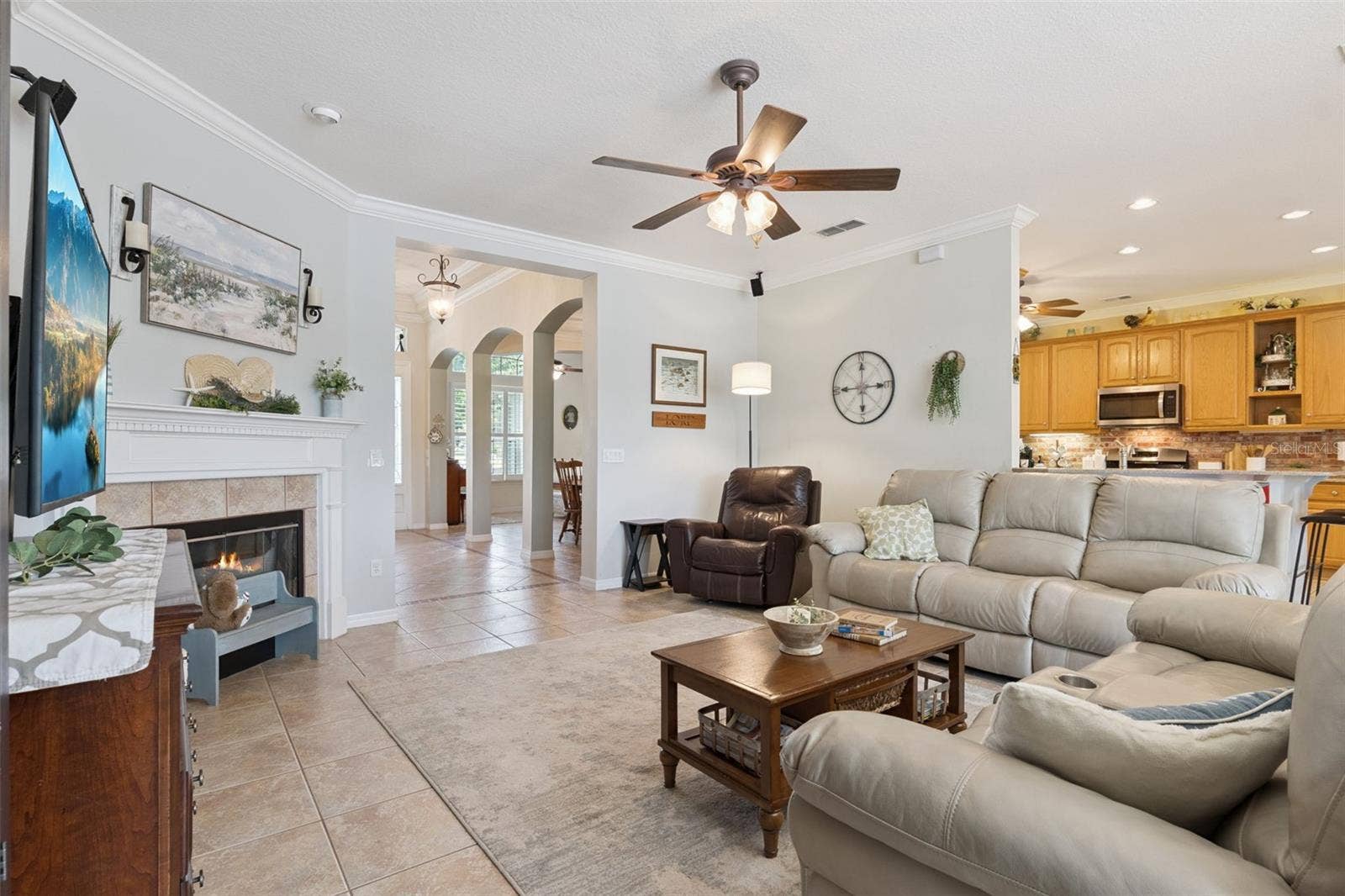 106 OAK HAVEN CIRCLE, Deland, FL 32720