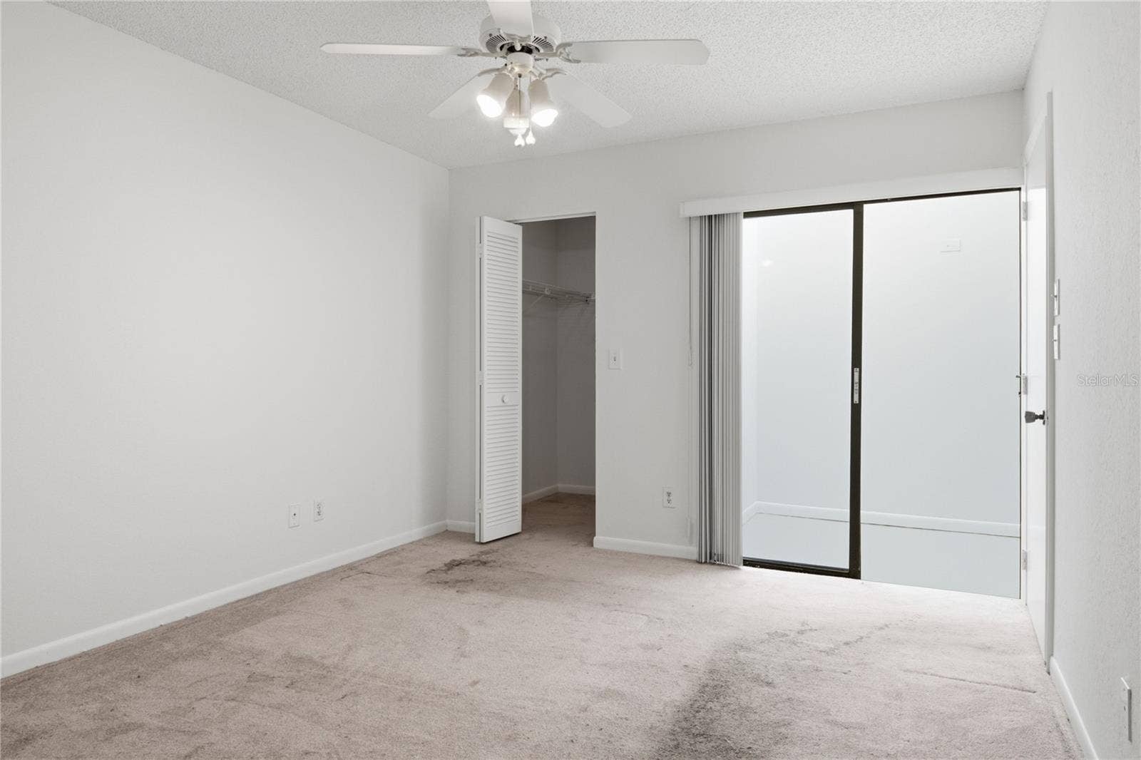 135 PINEWINDS BOULEVARD, Oldsmar, FL 34677