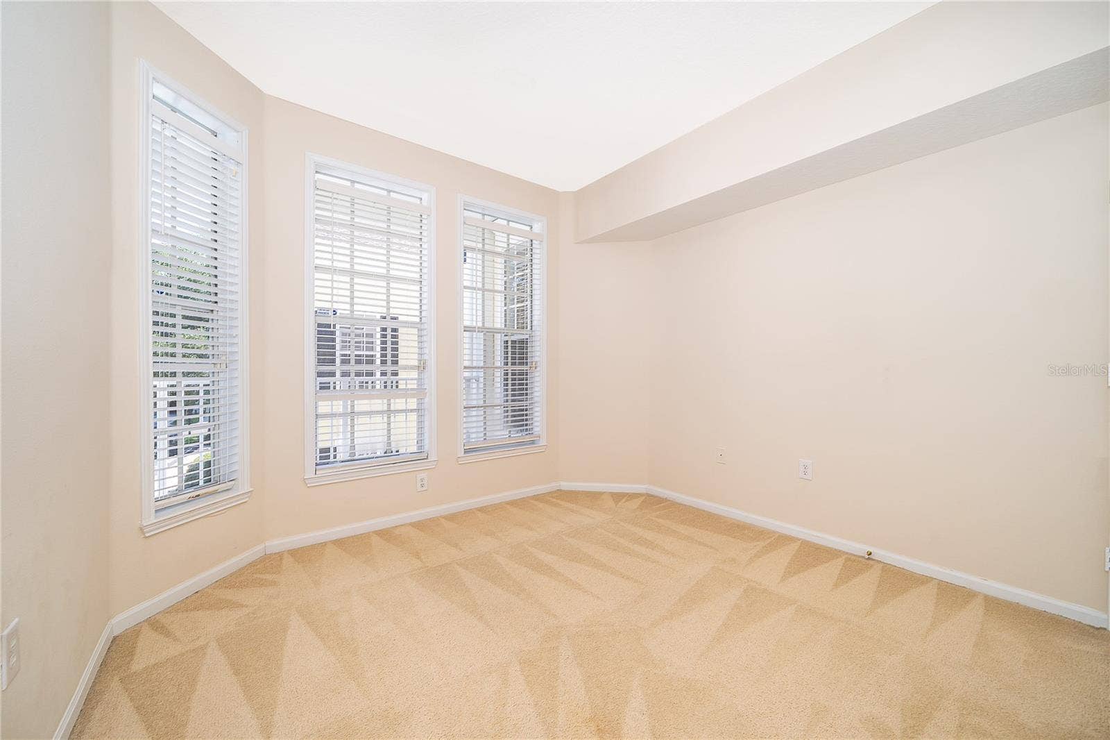 315 GRAND MAGNOLIA AVENUE, #207, Celebration, FL 34747 315 GRAND MAGNOLIA AVENUE, #207, Celebration, FL 34747